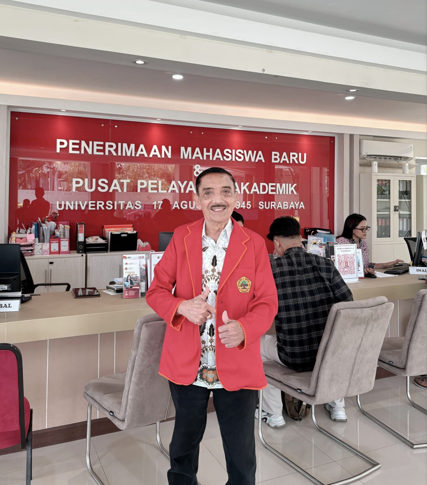 Ketua Yayasan Melihat secara langsung pelayanan di unit PMB