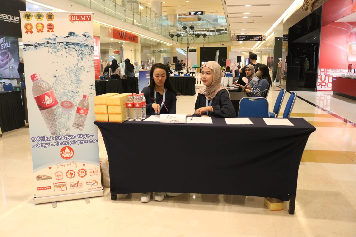 Air Minum dalam Kemasan Merk UNTAG Surabaya